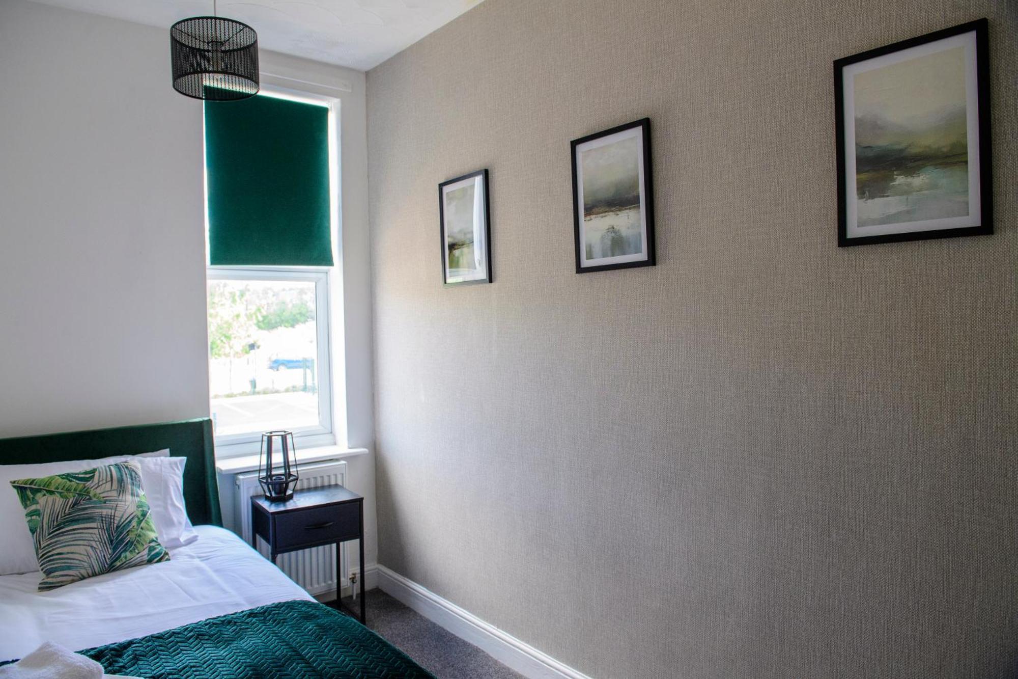 הוילה Stunning House - Sleeps 7 - 5 Mins Walk To Lincoln High Street - Parking - Wifi מראה חיצוני תמונה